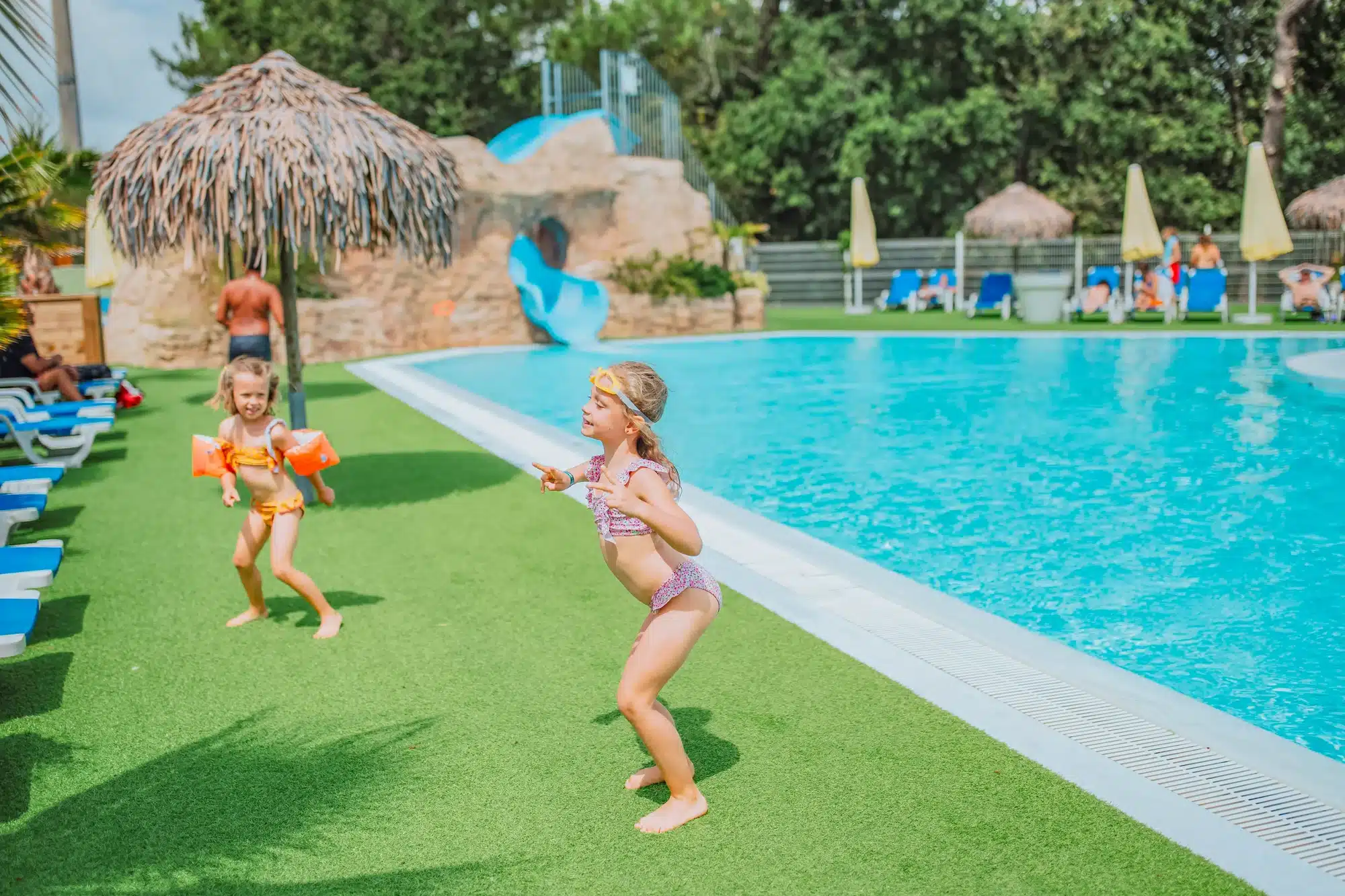 enfants piscine