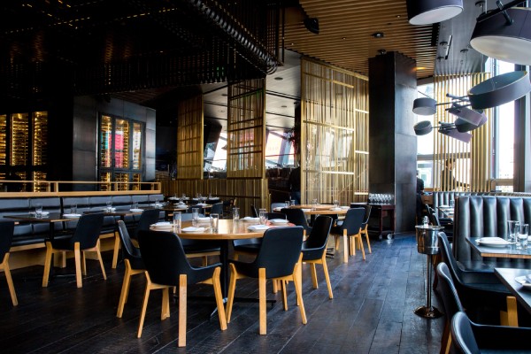 restaurant les chiens fous