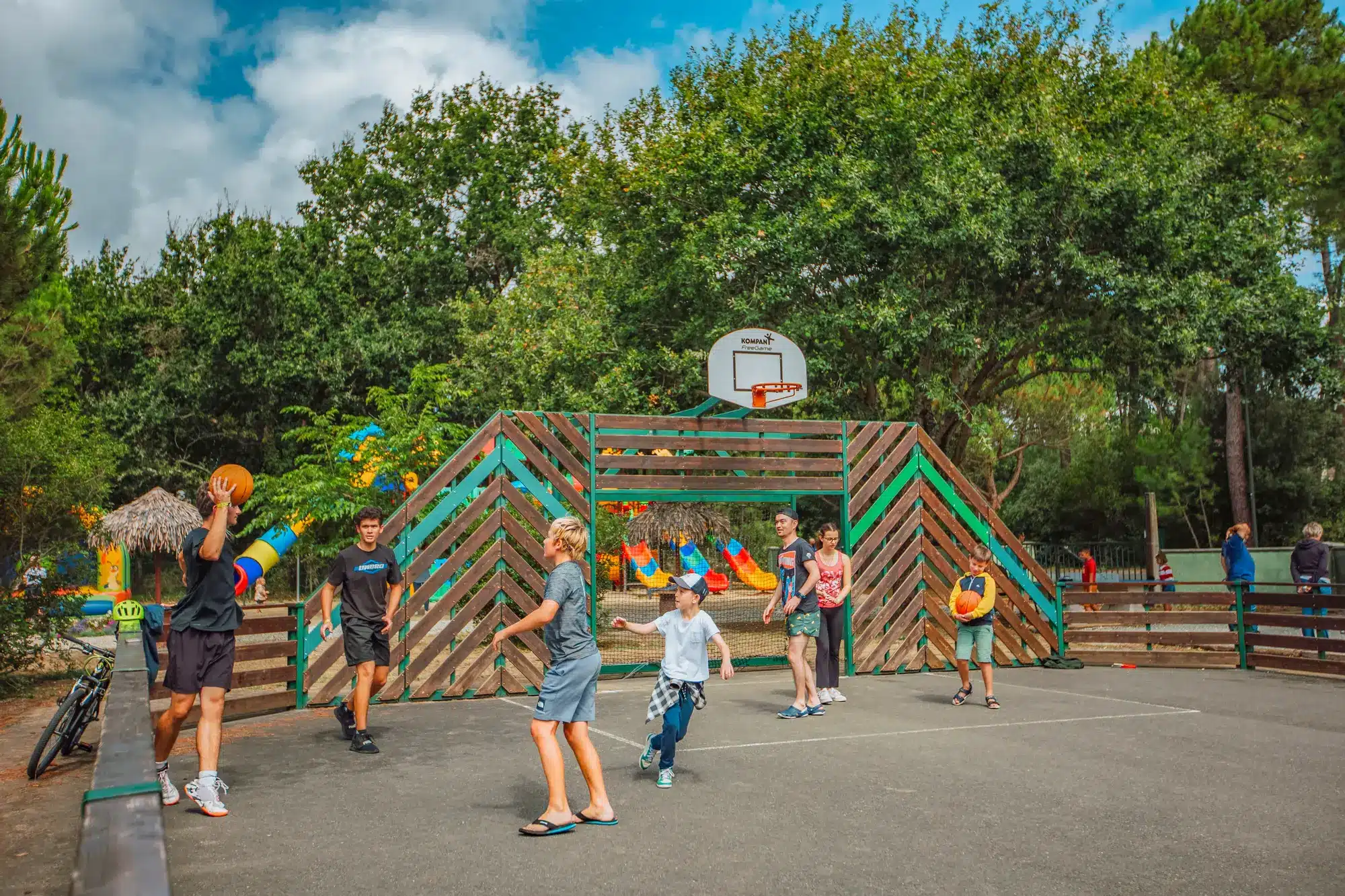 Basketballplatz