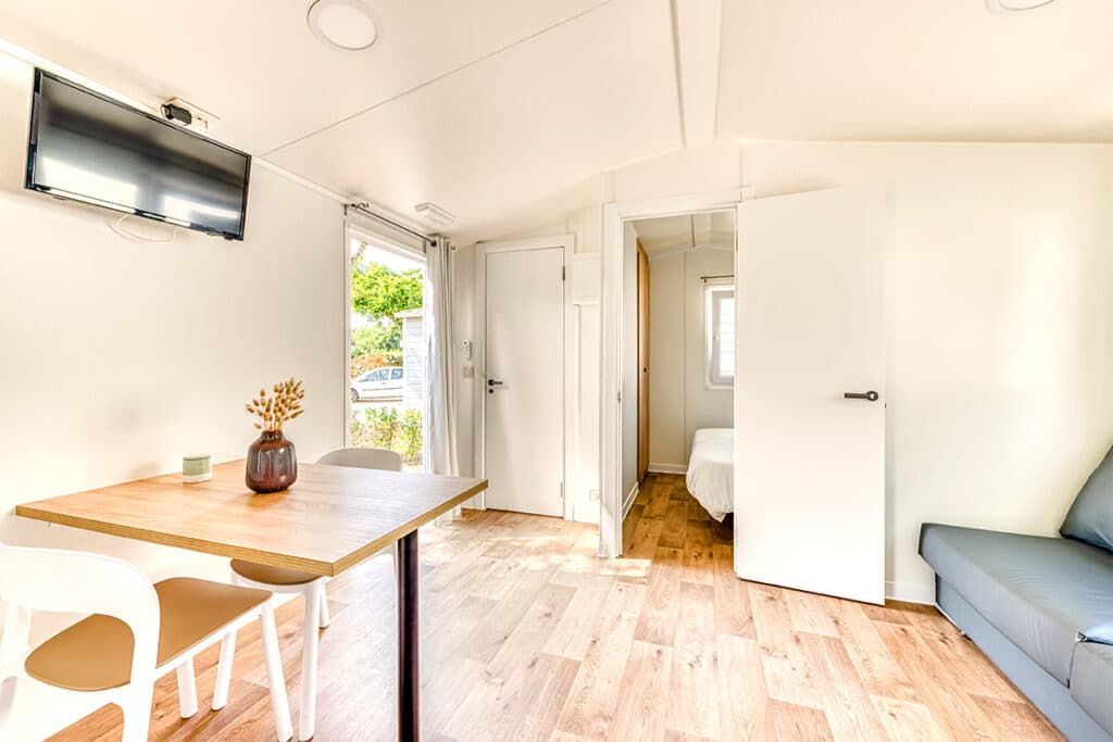 Cottage Cordouan 4 p 2 Bdrms 1 Bthrm ***