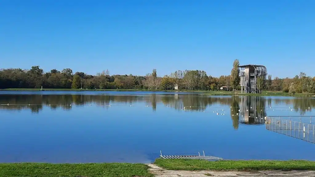 Le lac des Dagueys, au nord de Libourne